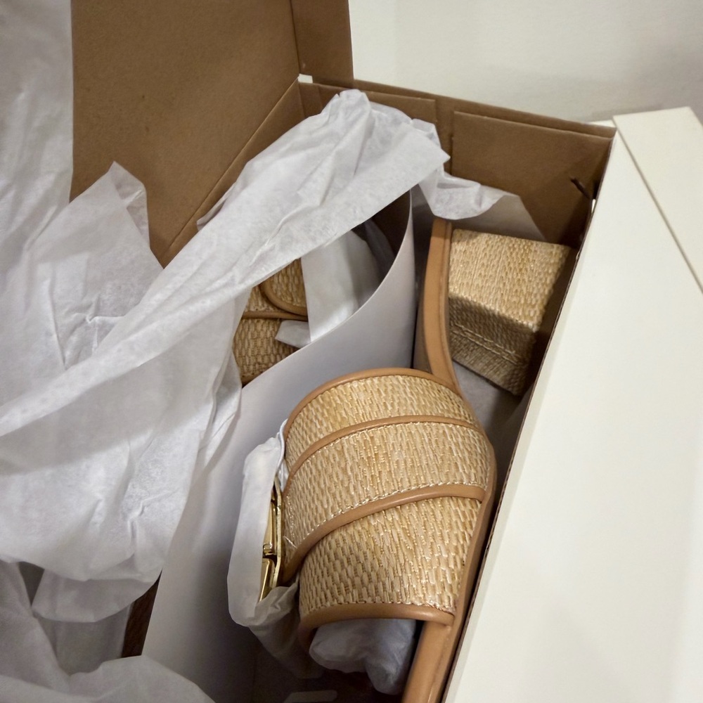 Women's Kathleen Raffia Buckle Block Heels - Size 8-A New Day NWT - Picture 4 of 4